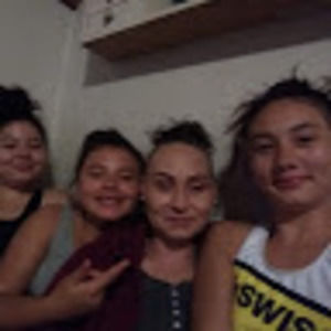 Meet your Posher, Holly